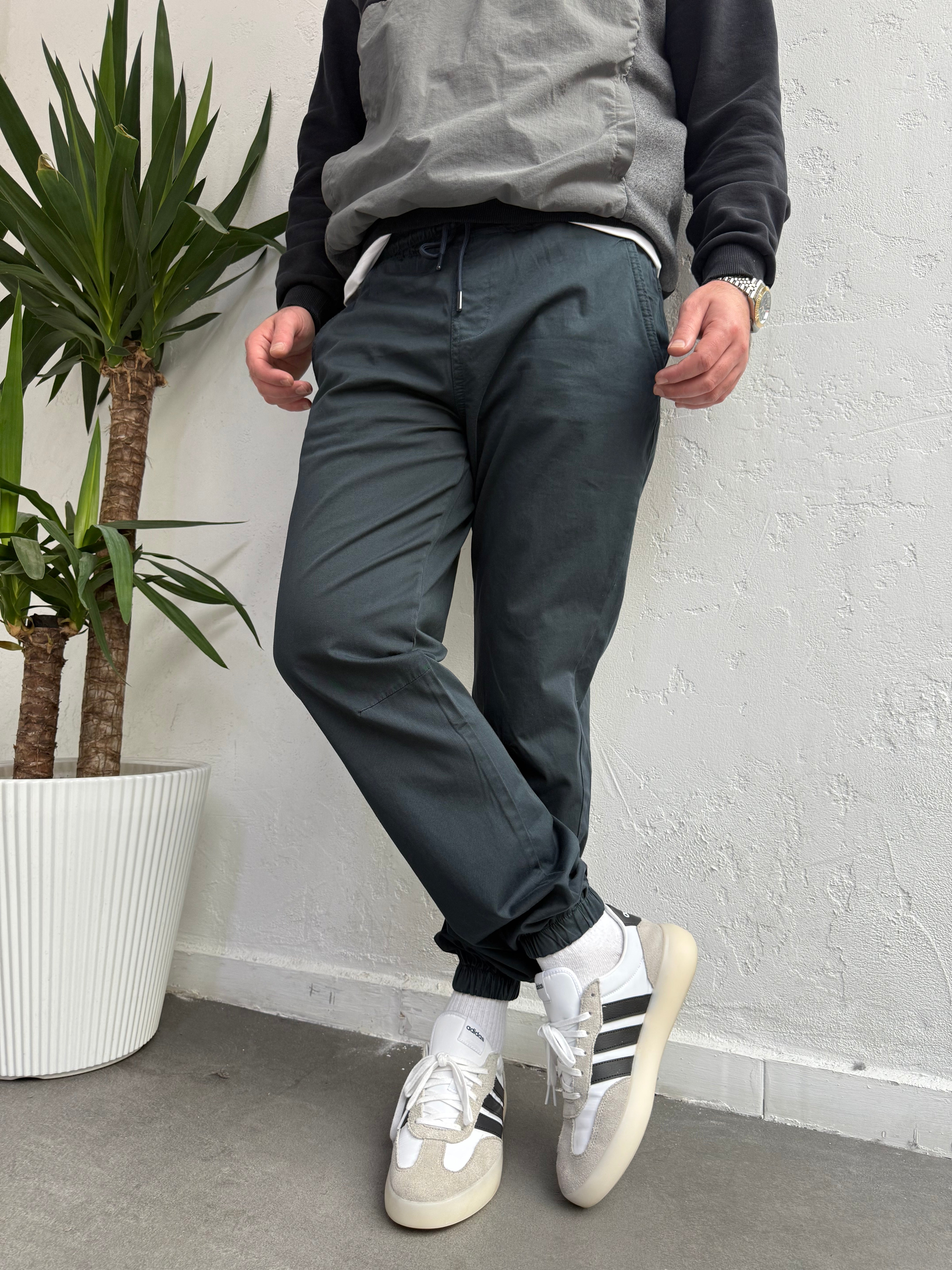 Lastik Paça Gabardin Pantolon