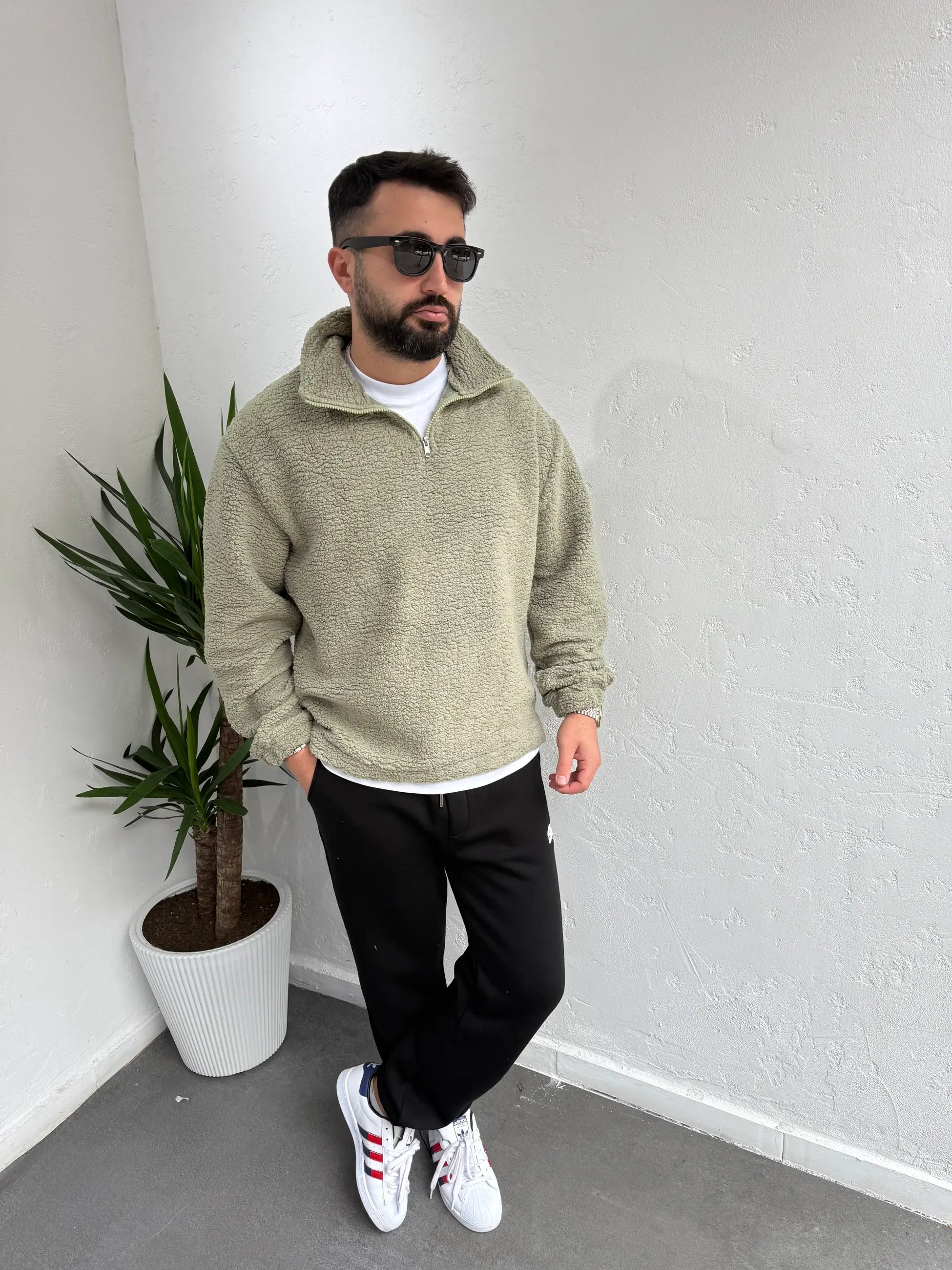 Fermuarlı Peluş Sweatshirt